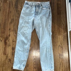 Fit like mom jeans, super comfy